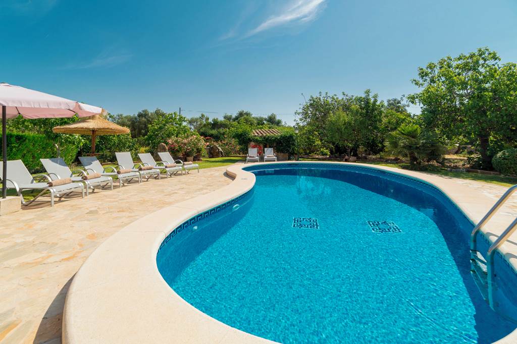 PMI_88300_Villa_Estern_1024_11.jpg
