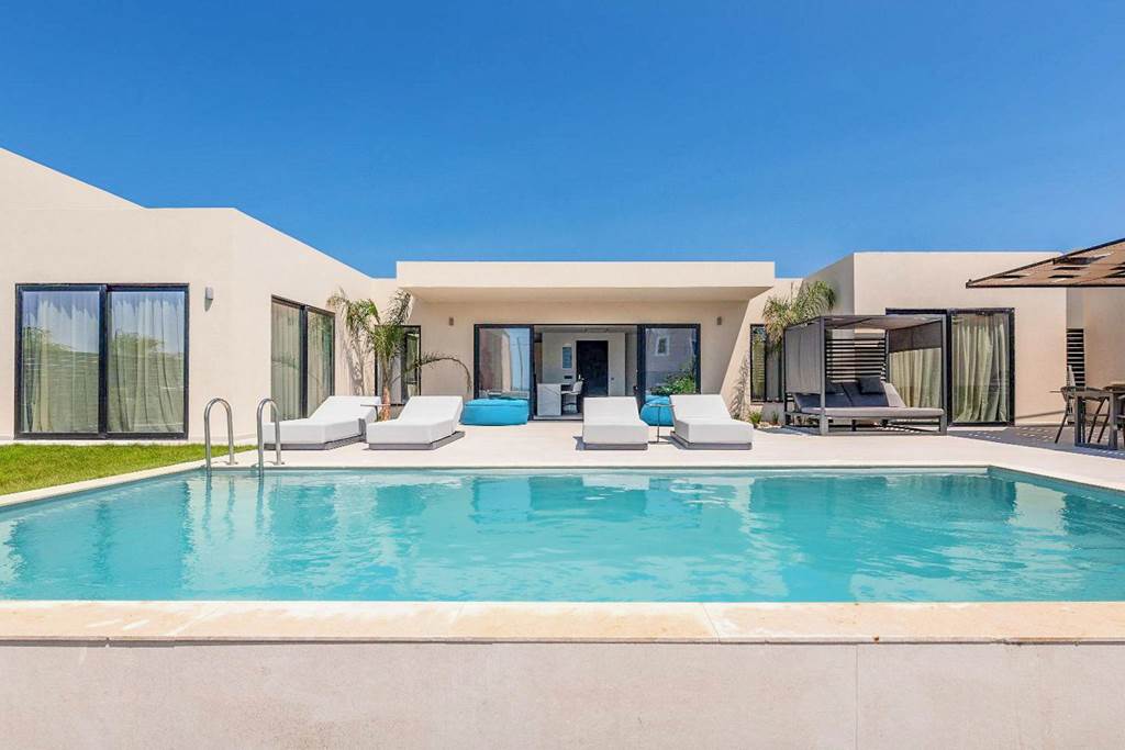RHO_88635_Villa_Trapezia_Pearl_1224_06.jpg