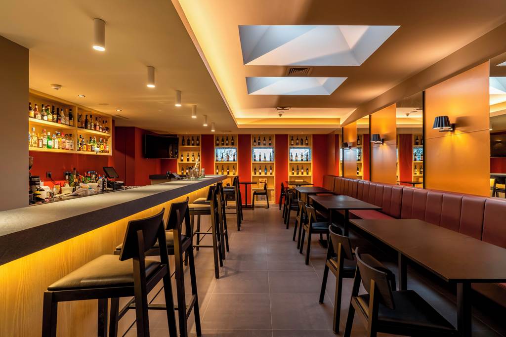 FNC_70146_Girassol_Suite_Hotel_0720_12.jpg