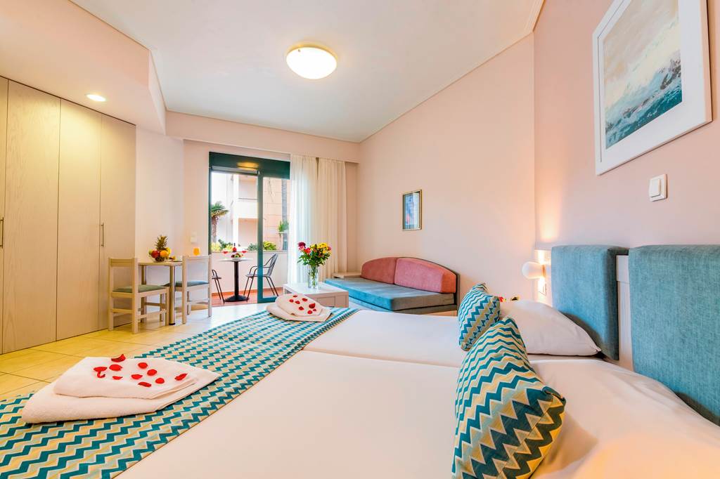CHQ_78452_Creta_Palm_Resort_0220_01.jpg