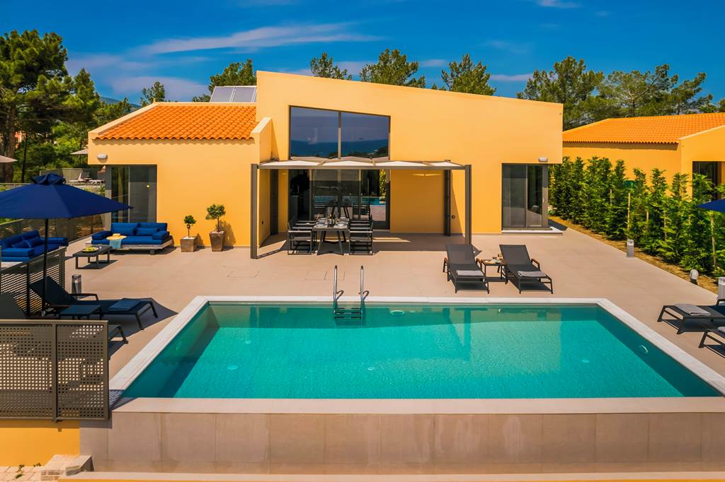 EFL_88865_Villa_Thalassa_Sunshine_0125_10.jpg