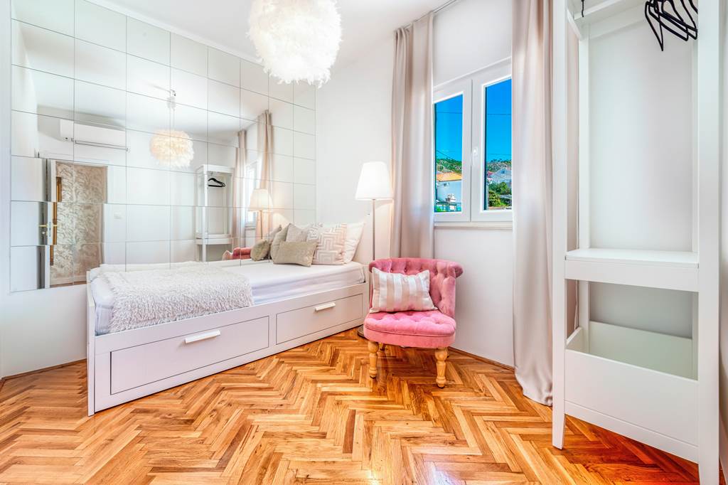DBV_84887_Villa_House_of_Views_0123_10.jpg
