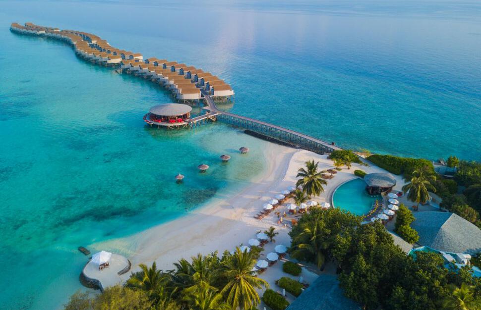 Centara-Ras-Fushi-Resort-Spa-1.jpg