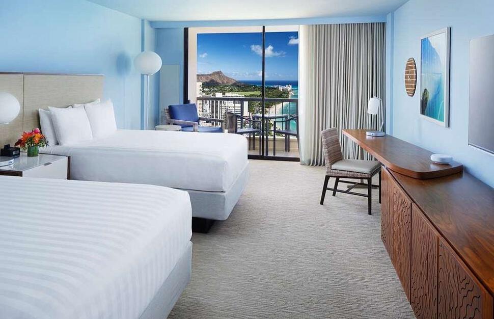 Hyatt-Regency-Waikiki-Beach-Resort-Spa-15.jpg
