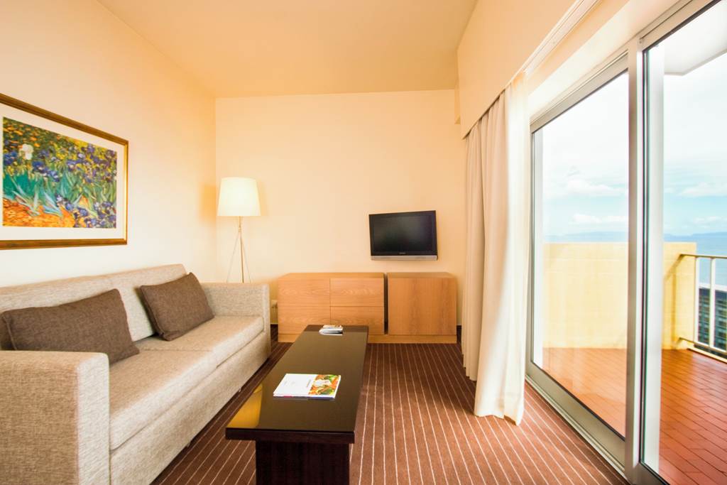 FNC_70146_Girassol_Suite_Hotel_0424_04.jpg