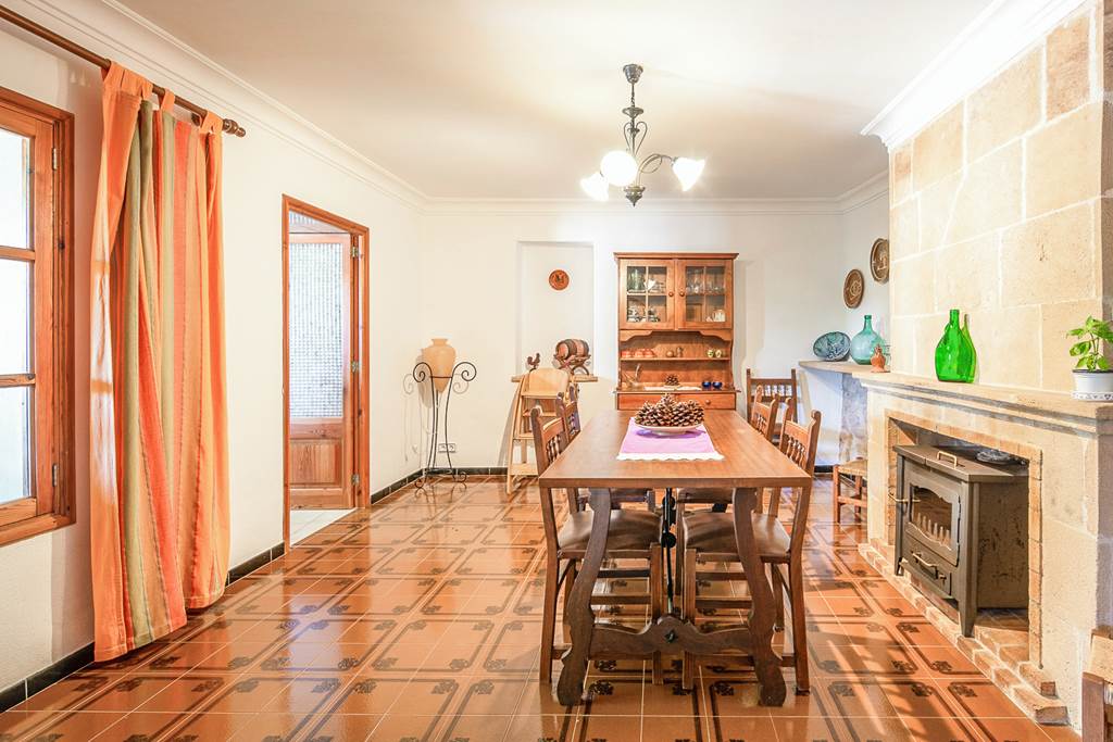 PMI_86912_Villa_Can_Miquel_0124_09.jpg