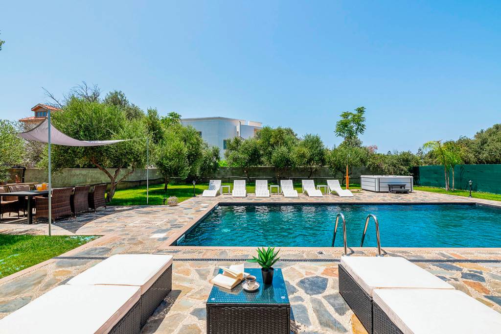 RHO_87108_Sun_Dream_Villa_0124_12.jpg