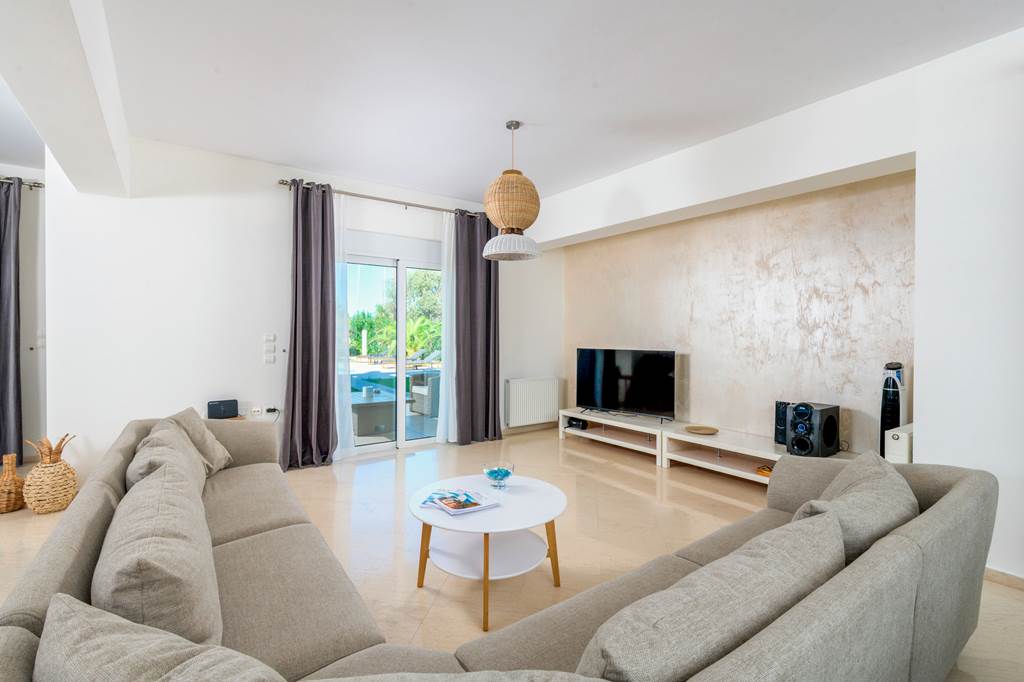 RHO_86767_Villa_Telchini_1223_09.jpg