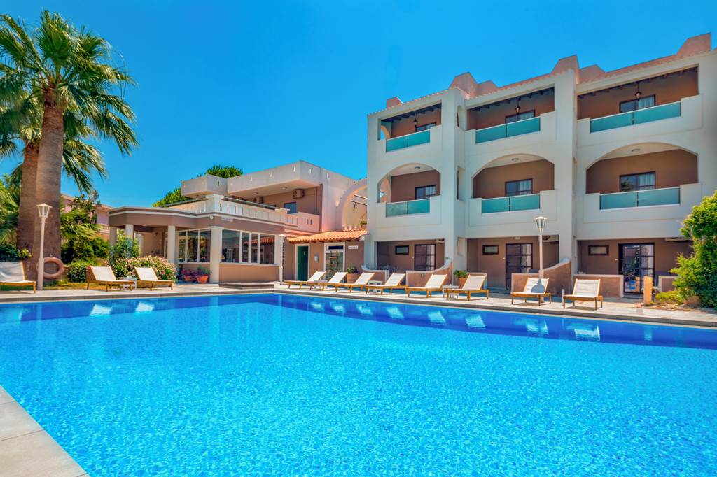 CHQ_80021_Nireas_Hotel_1224_15.jpg