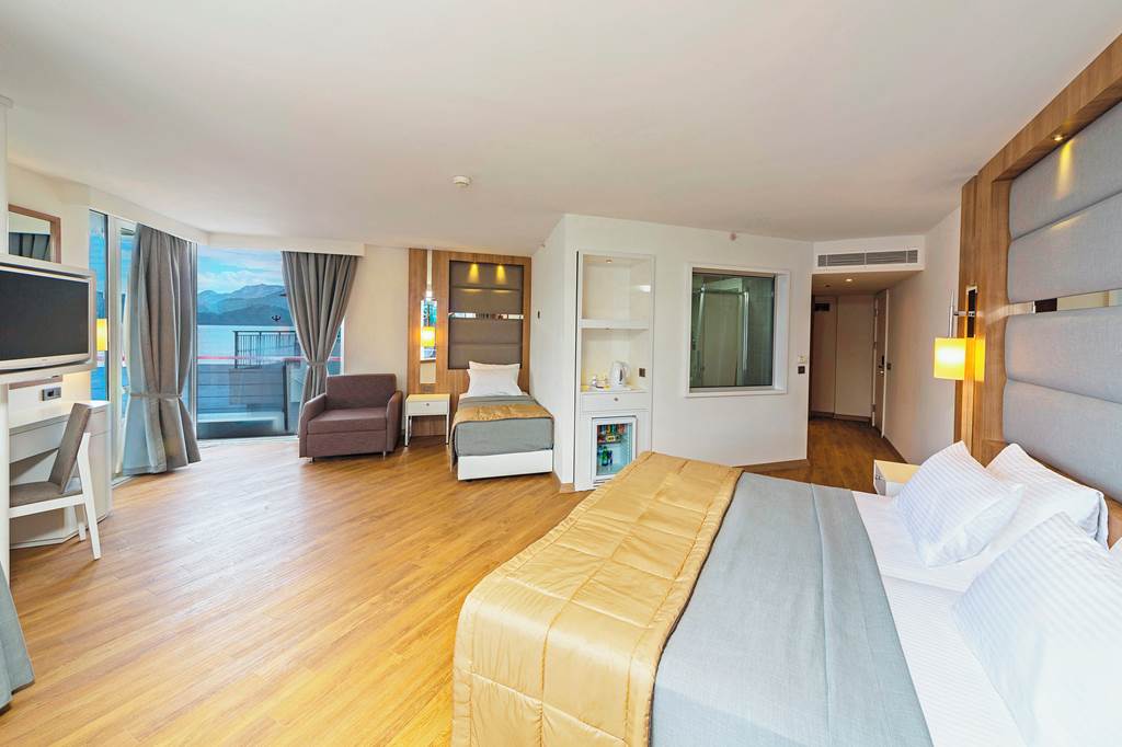 DLM_69306_Poseidon_Hotel_1124_15.jpg