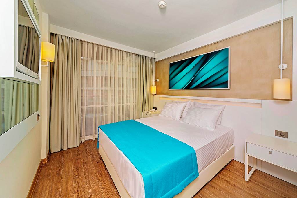 DLM_69306_Poseidon_Hotel_1124_16.jpg