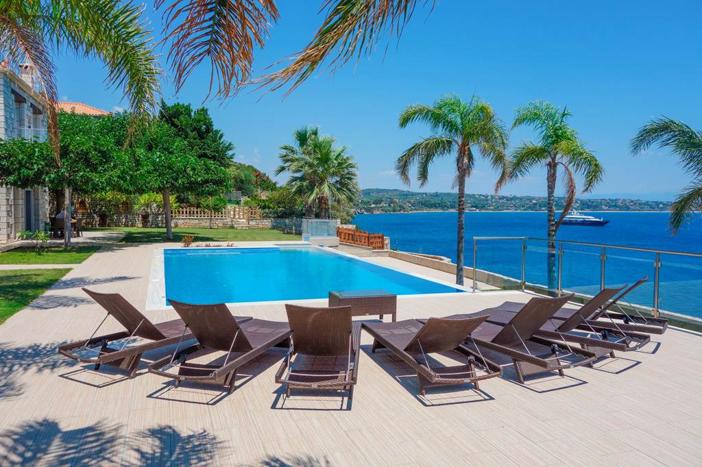 KLX_87153_Infinity_Blue_Villa_0124_07.jpg