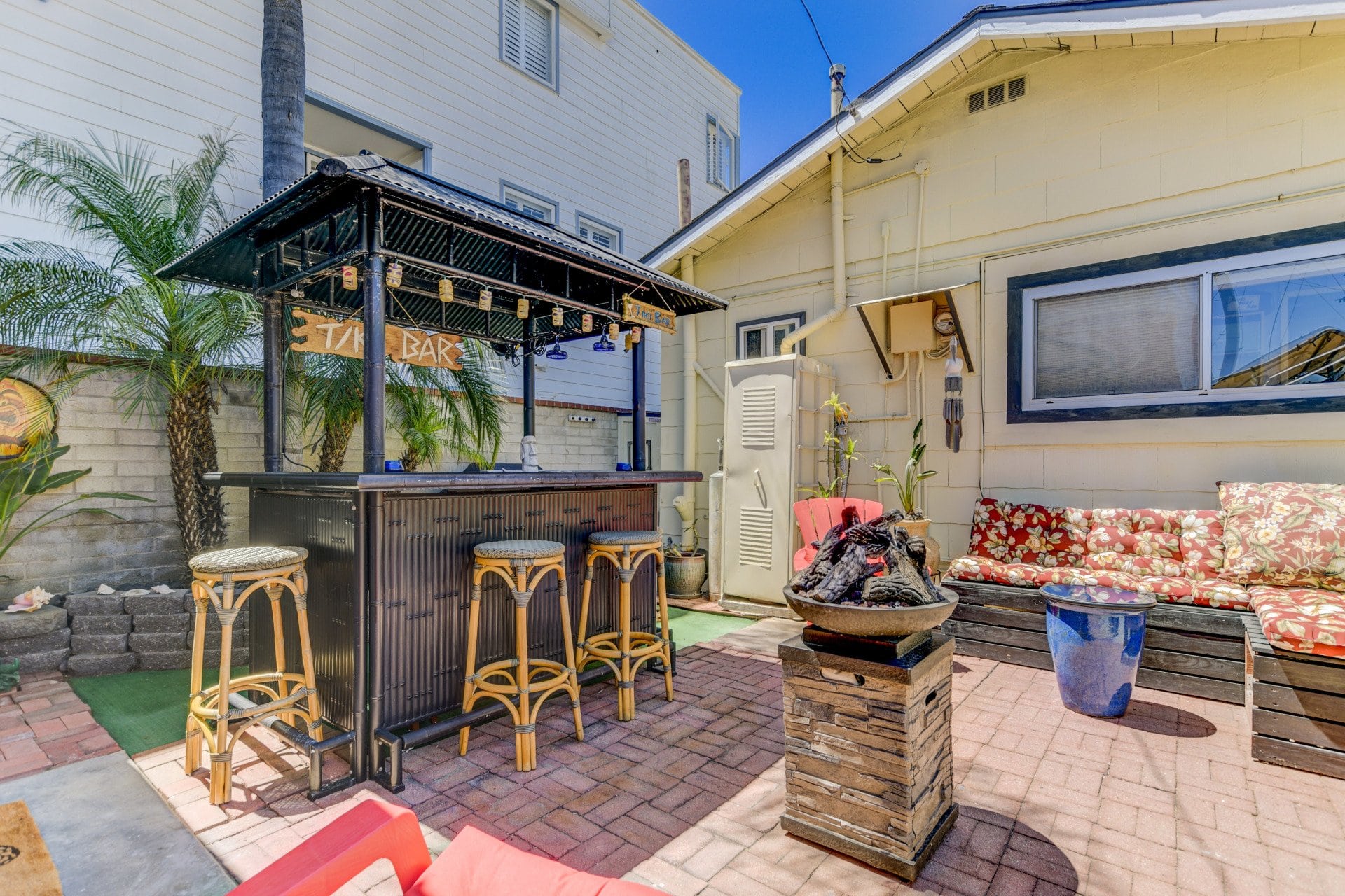 Patio Bar