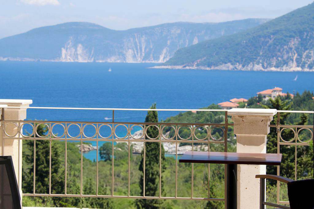 EFL_88991_Almyra_Hotel_0225_05.jpg