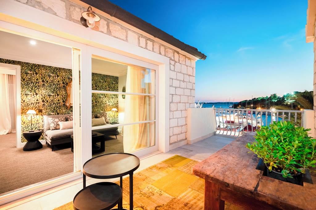 SPU_70984_Riva_Marina_Hvar_Hotel_0324_26.jpg