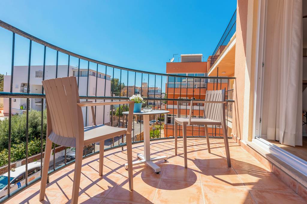 PMI_85579_Martinez_Apartments_0623_03.jpg