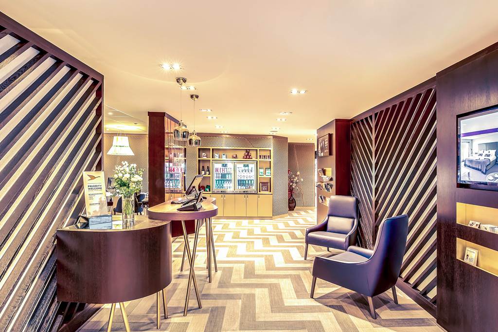 CDG_78663_Mercure_Paris_Arc_De_Triomphe_Etoile_0119_06.jpg