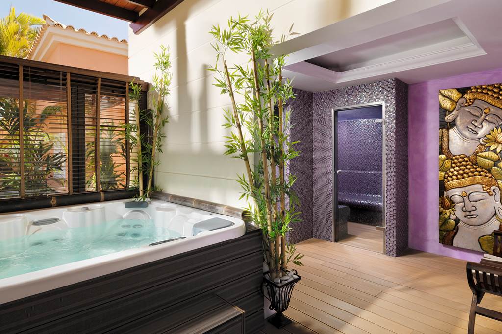 TFS_75797_green_garden_RST_suites_0617_23.jpg