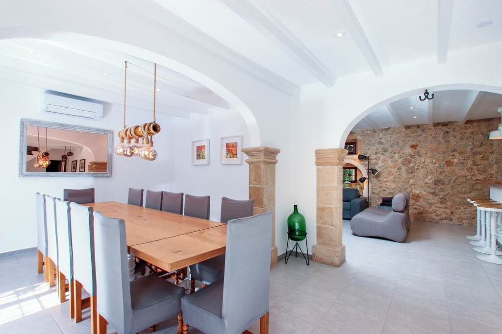 PMI_87724_Villa_Papa_Gran_0624_15.jpg