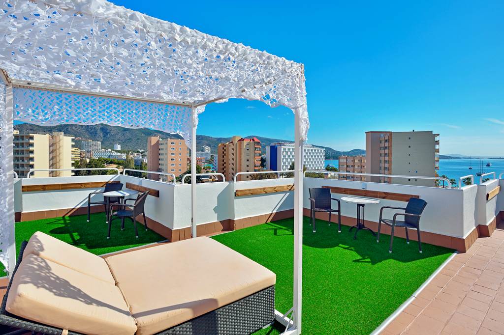 PMI_29233_Sol_Lunamar_Palmanova_Apartments_0524_08.jpg