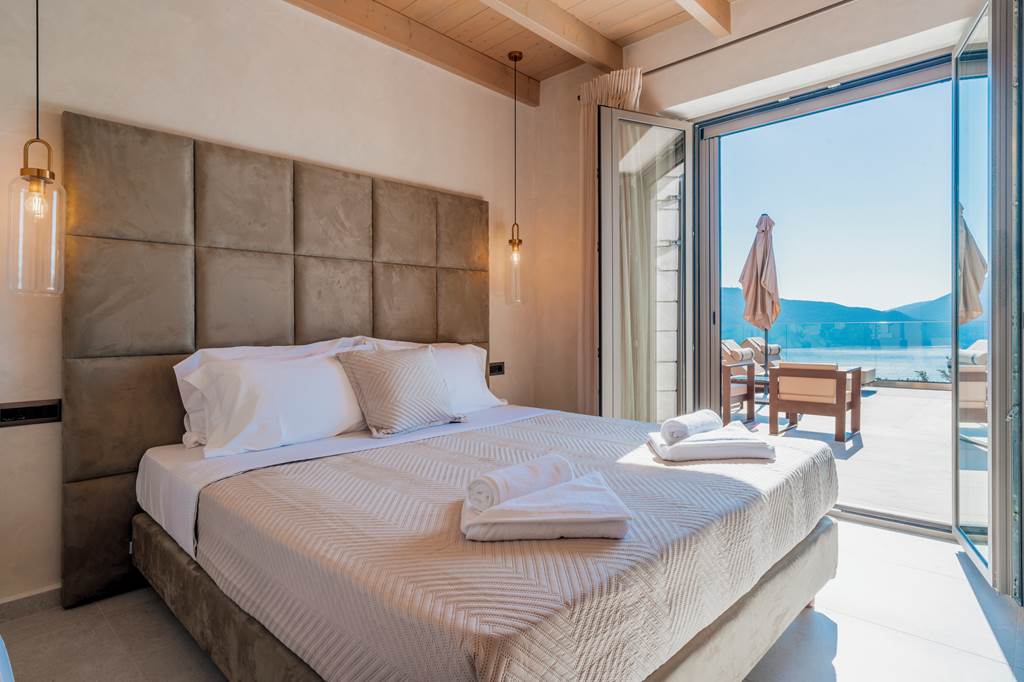 EFL_88060_Villa_Thalassa_Kefalonia_0924_04.jpg