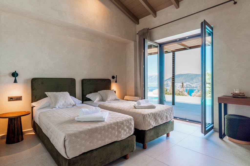 EFL_88059_Villa_Ouranos_Kefalonia_0924_03.jpg