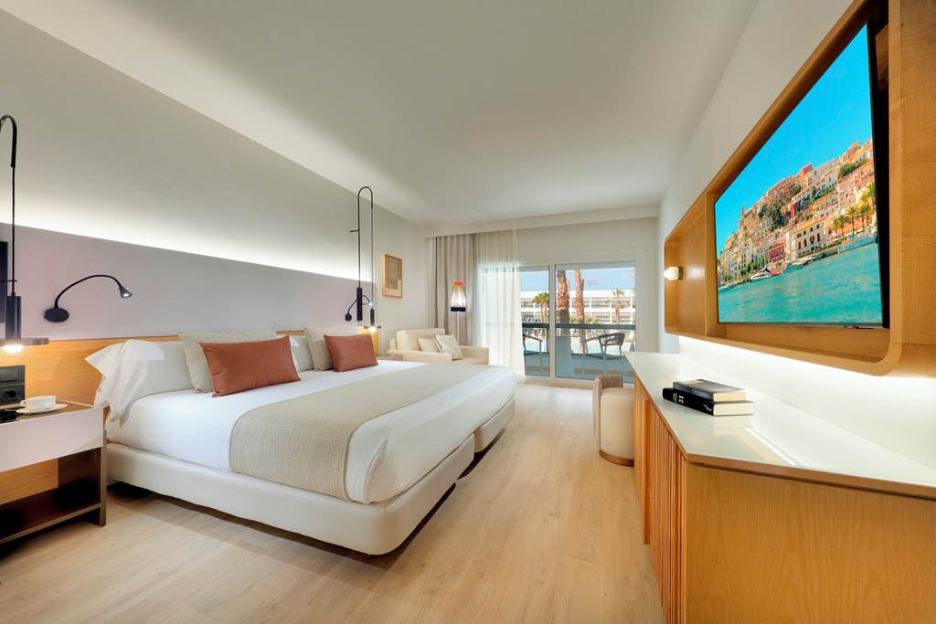 IBZ_69409_Grand_Palladium_Palace_Ibiza_Resort_&_Spa_0723_17.jpg