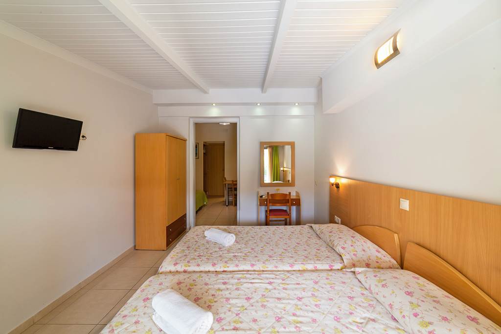 EFL_86169_Apolafsi_Studios_&_Apartments_1023_19.jpg