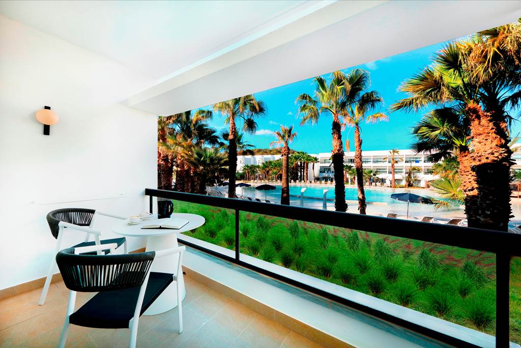 IBZ_69409_Grand_Palladium_Palace_Ibiza_Resort_&_Spa_0723_16.jpg