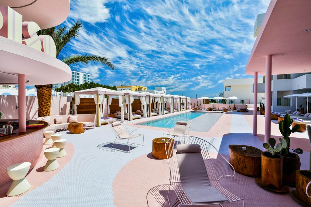 IBZ_78703_Paradiso_Ibiza_Art_Hotel_0618_03.jpg