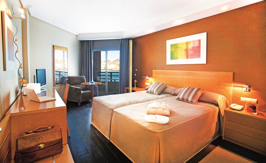 ALC_70734_Hotel%20Spa%20Porta_Maris_and_Suites_Del_Mar_0512_01.jpg
