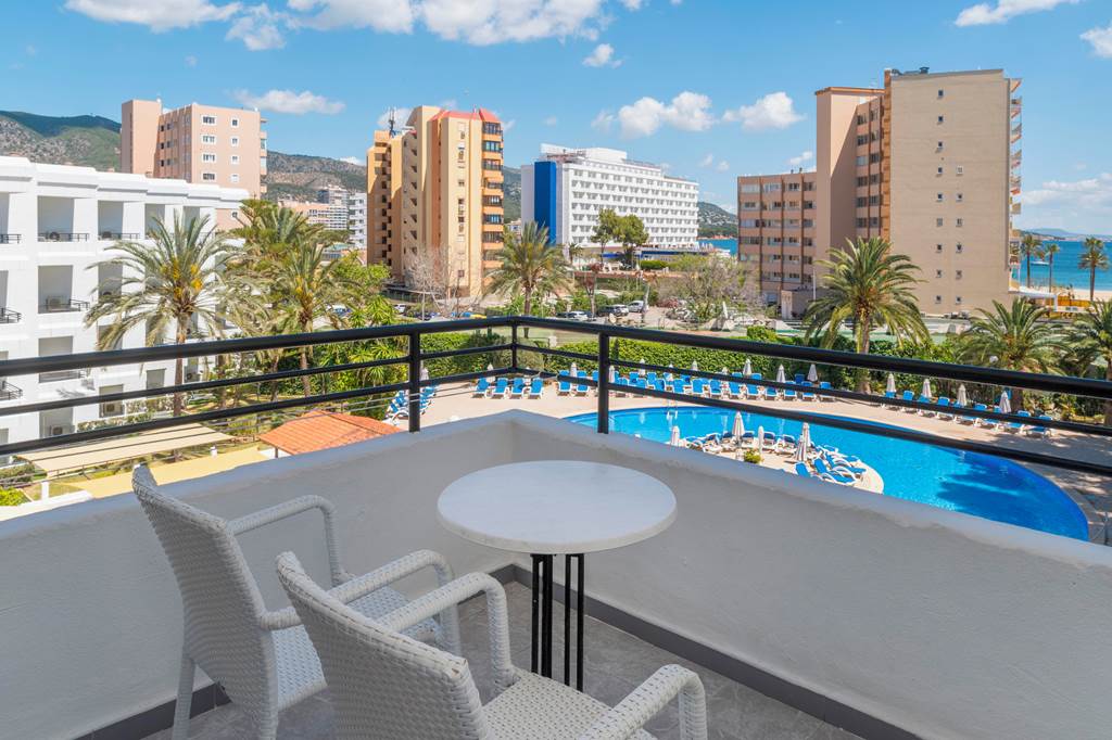 PMI_29233_Sol_Lunamar_Palmanova_Apartments_0524_20.jpg