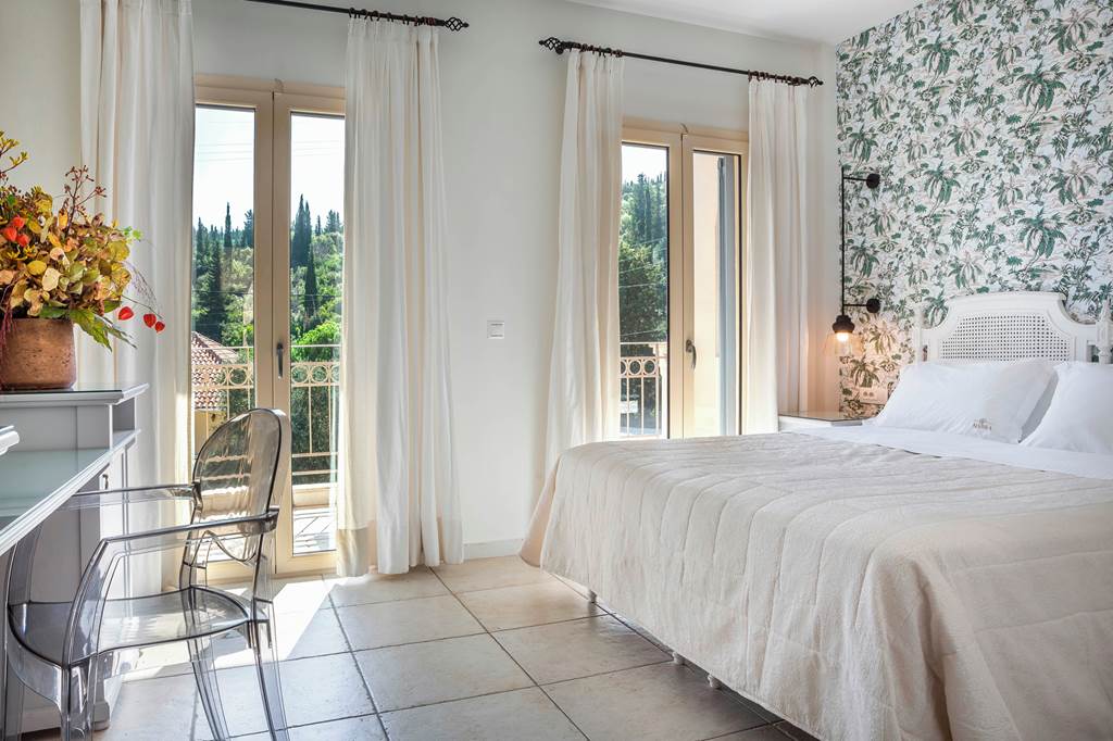 EFL_88991_Almyra_Hotel_0225_07.jpg