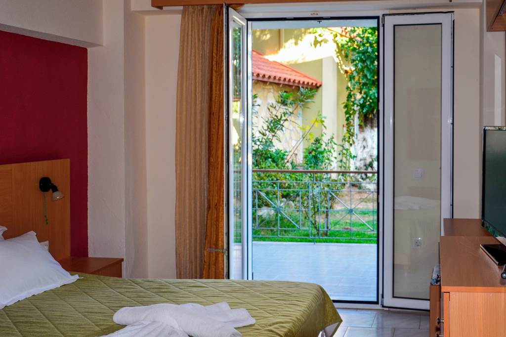 EFL_86169_Apolafsi_Studios_&_Apartments_1023_47.jpg
