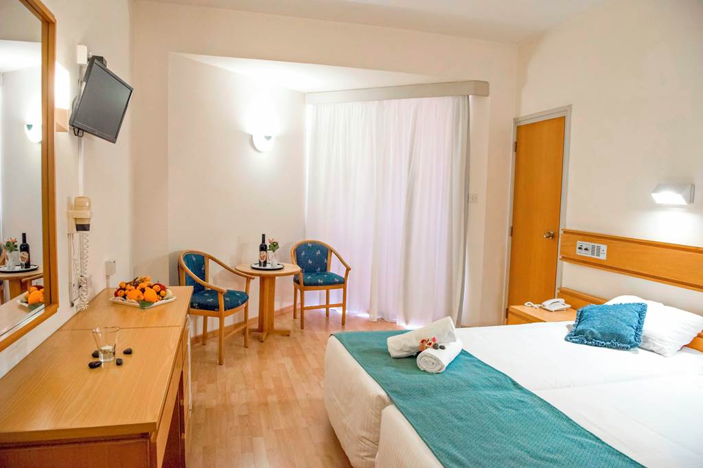 PFO_70448_Kissos_Hotel_0619_07.jpg