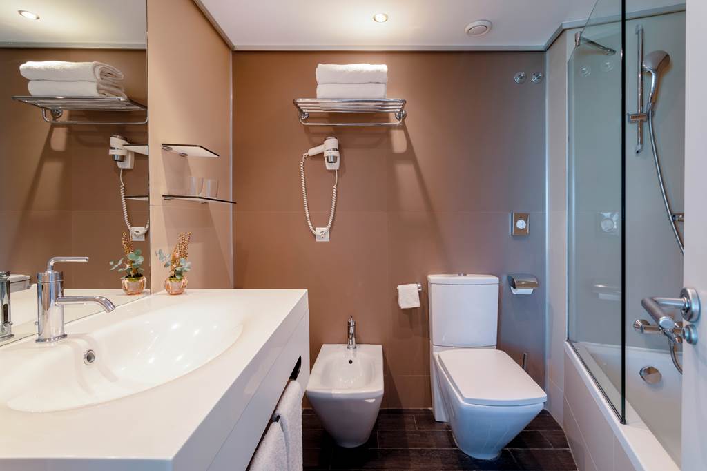 ALC_70734_Hotel_Spa_Porta_Maris_by_Melia_0623_04.jpg