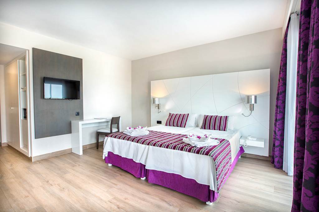 PMI_74702_Playa_De_Muro_Suites_1116_07.jpg