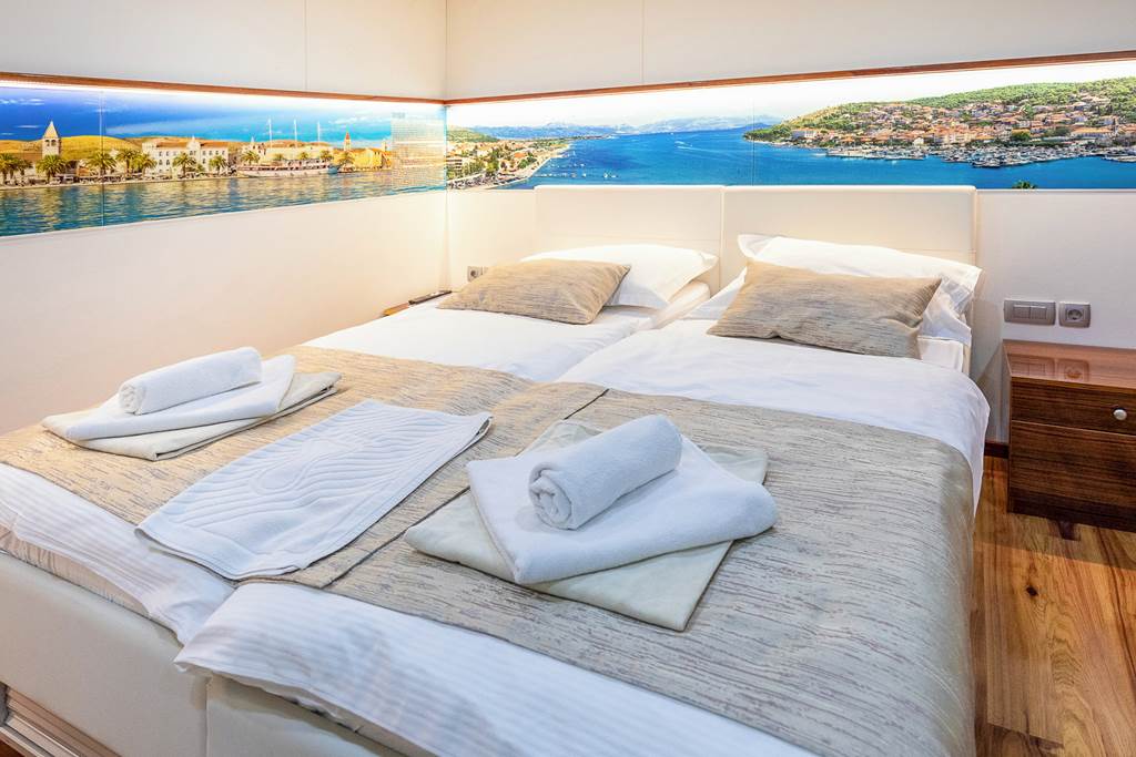 SPU_88138_Adriatic_Cruise_-_Dalmatian_Islands_1024_14.jpg
