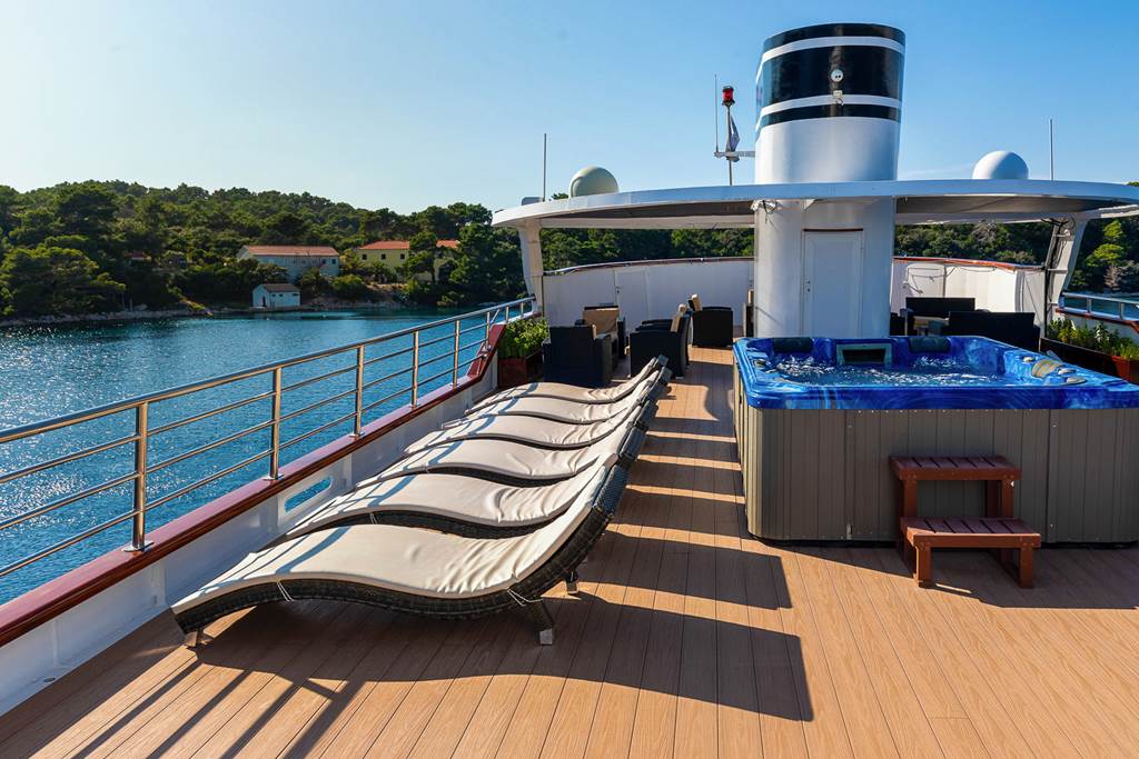 SPU_88138_Adriatic_Cruise_-_Dalmatian_Islands_1024_12.jpg