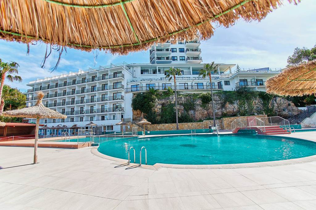 PMI_23_Leonardo_Royal_Hotel_Calvia_&_Suites_formerly_Alua_Hawaii_Mallorca_0423_42.jpg