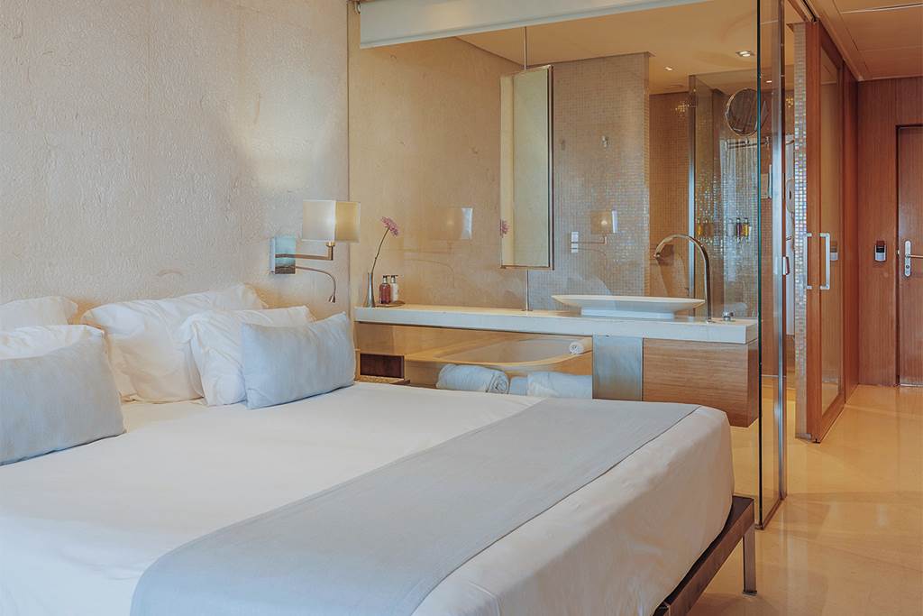 IBZ_70042_Aguas_de_Ibiza_Grand_Luxe_Hotel_0424_31.jpg