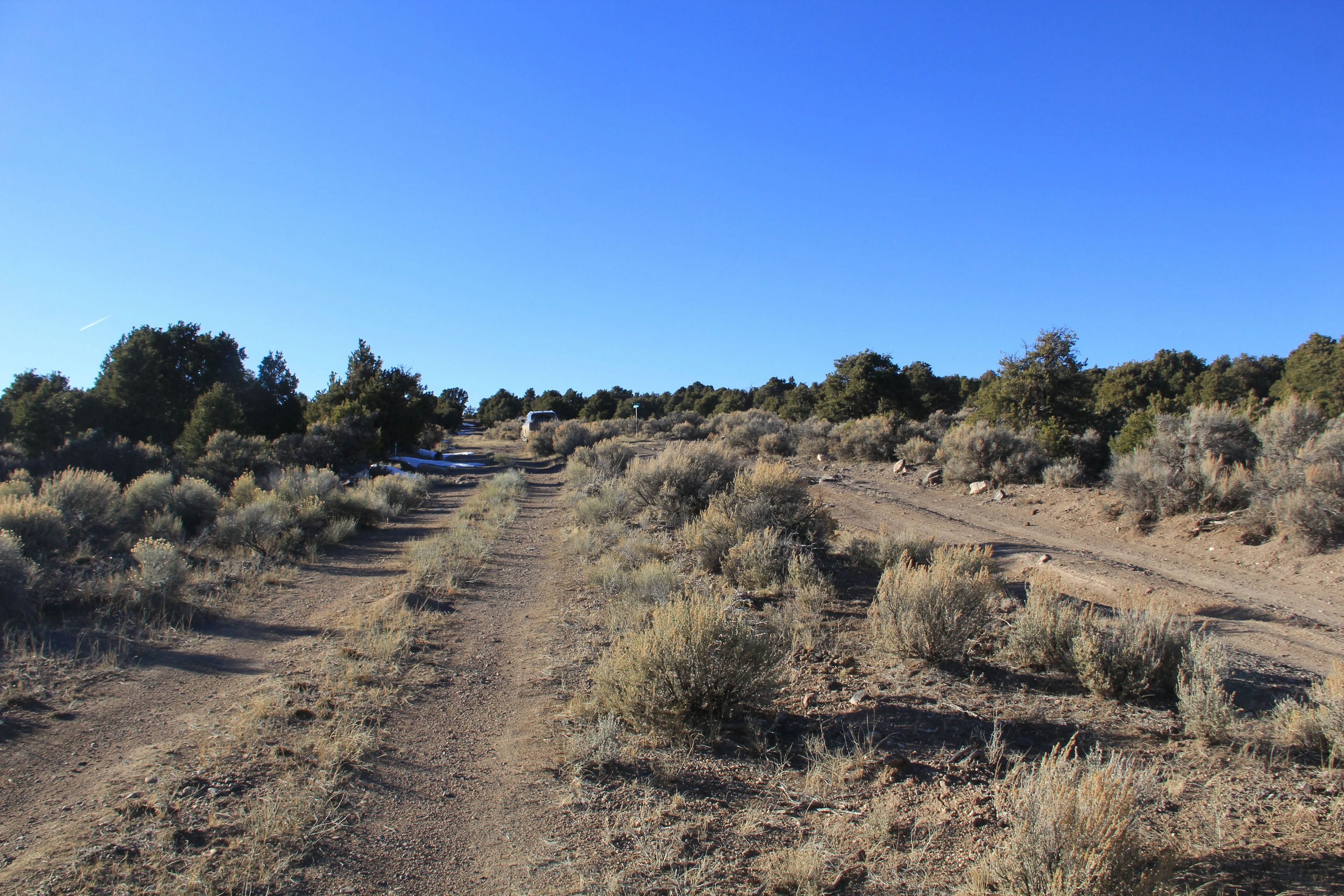 Access Road W.JPG
