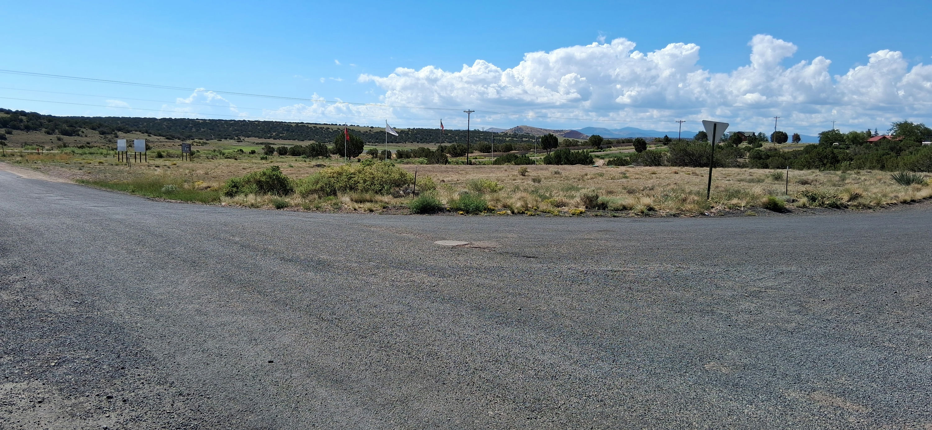 201-27-256-257 SE view from SE corner.jpg