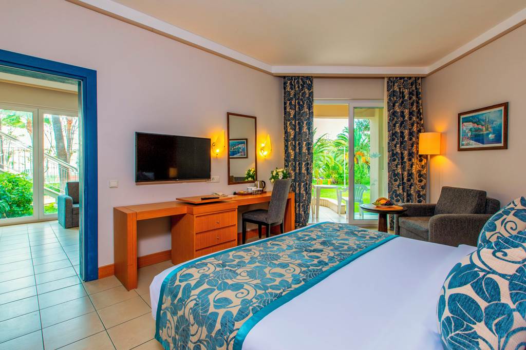 AYT_85548_LABRANDA_Alantur_Resort_0523_40.jpg
