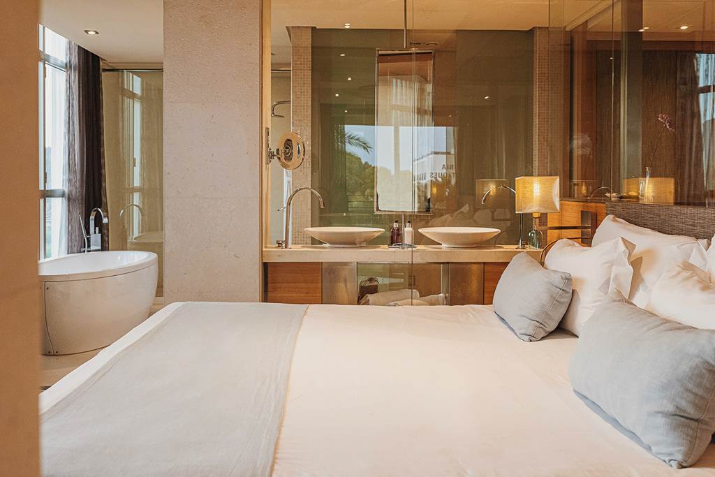 IBZ_70042_Aguas_de_Ibiza_Grand_Luxe_Hotel_0424_23.jpg