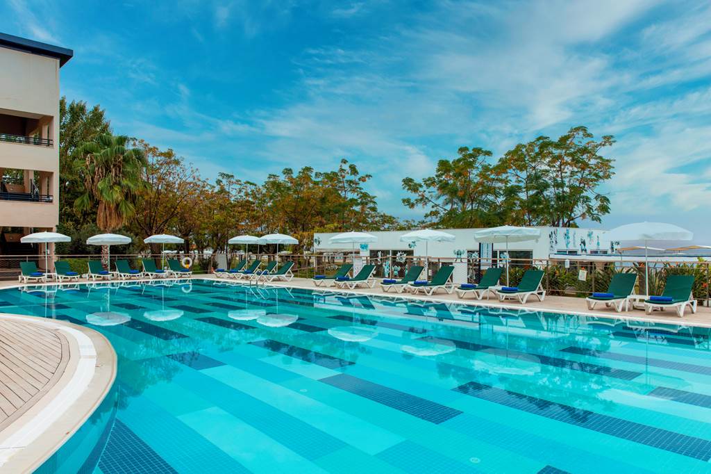 AYT_85548_LABRANDA_Alantur_Resort_0523_27.jpg