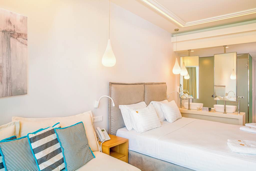SMI_89250_Samian_Mare_Hotel_Suite_&_Spa_0325_104.jpg