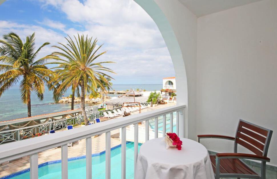 Ocean-Point-Resort-Spa-4.jpg