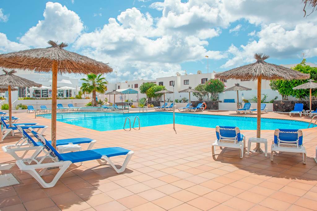 ACE_332_Oasis_Apartments_THe_Home_Collection_0822_03.jpg