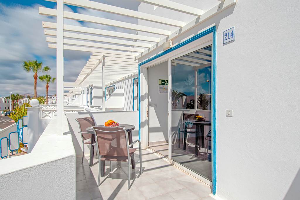 ACE_332_Oasis_Apartments_THe_Home_Collection_0822_06.jpg
